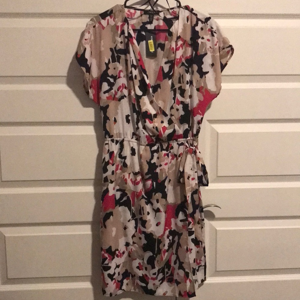 Kenneth cole NWT dress size small.